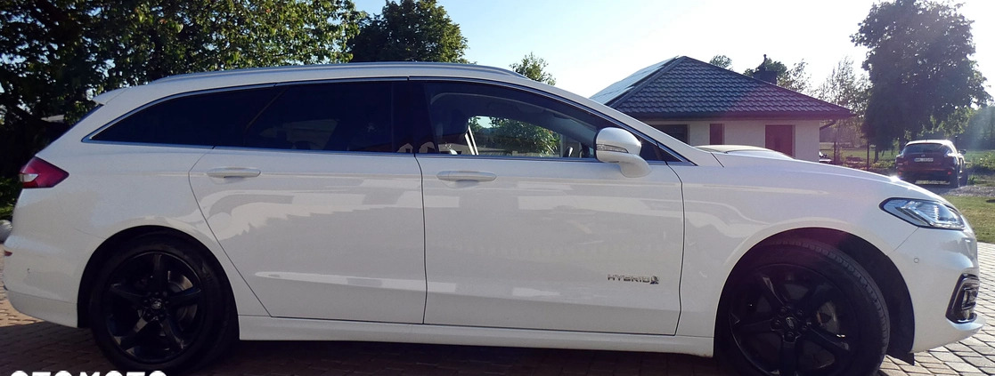 Ford Mondeo cena 89900 przebieg: 50000, rok produkcji 2020 z Łask małe 667